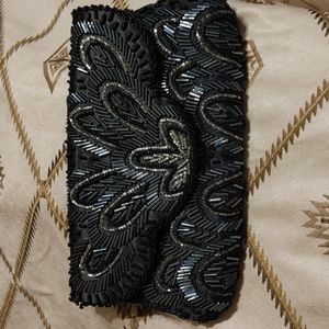 La Regale Black and Silver Beaded Clutch